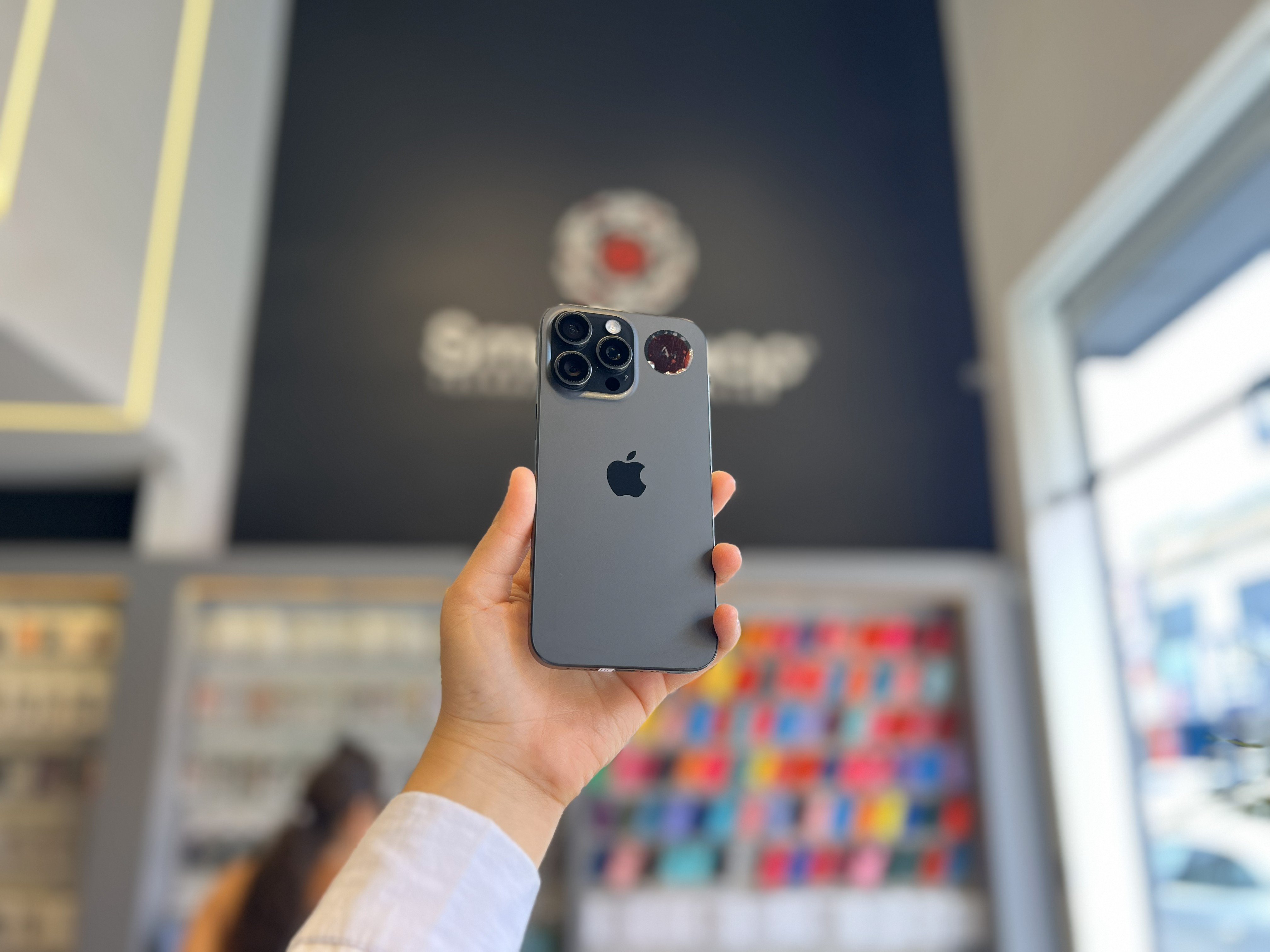 iPhone 15 Pro Max Seminovo em Irecê - SmartShop