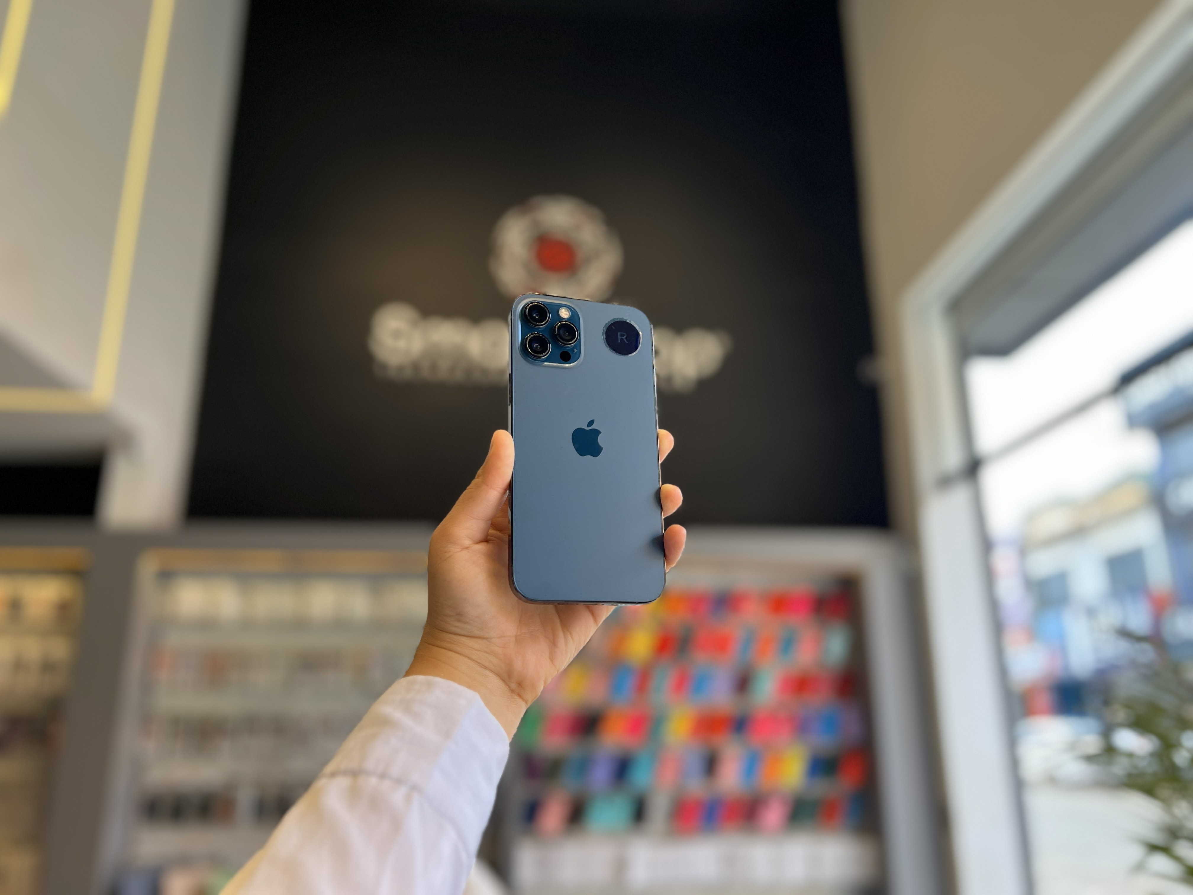 iPhone 12 Pro Max Seminovo em Irecê - SmartShop